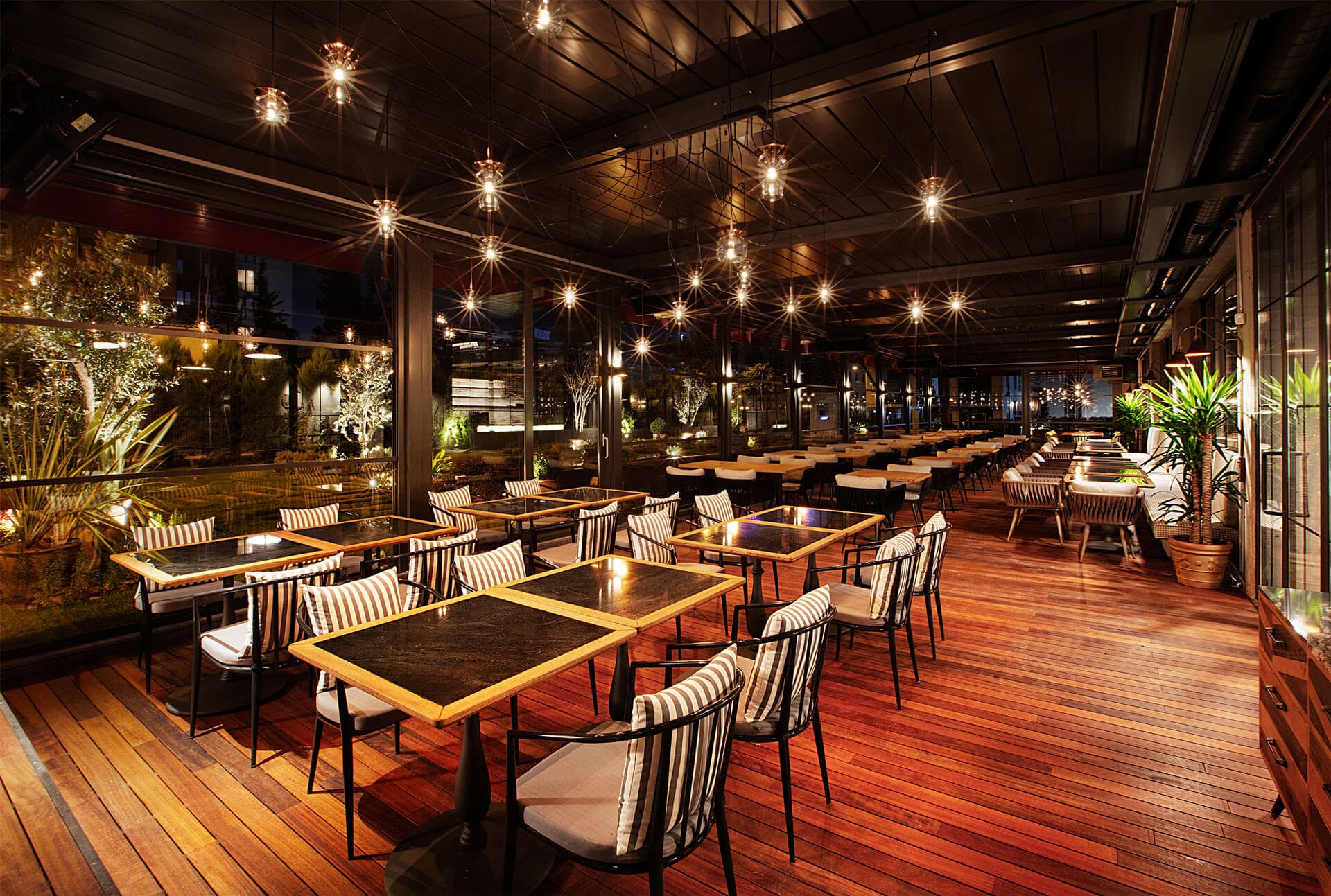 commercial glass enclosure night interior 02