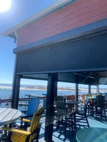 Hurricane Screen Tailfins 2