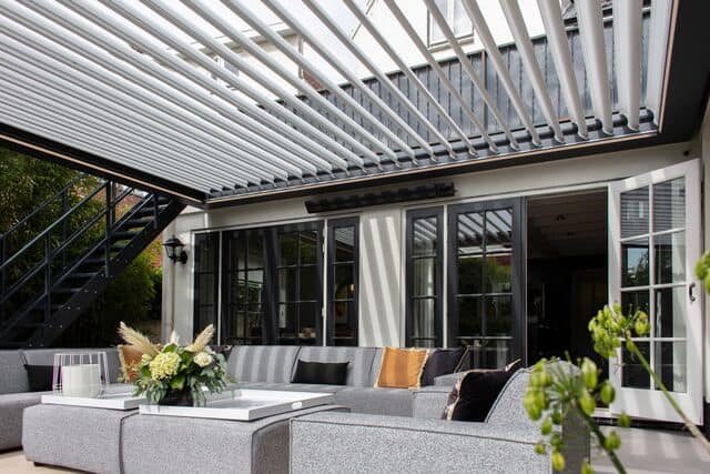 Brustor B600 S Pergola with Retractable Louvered Roof